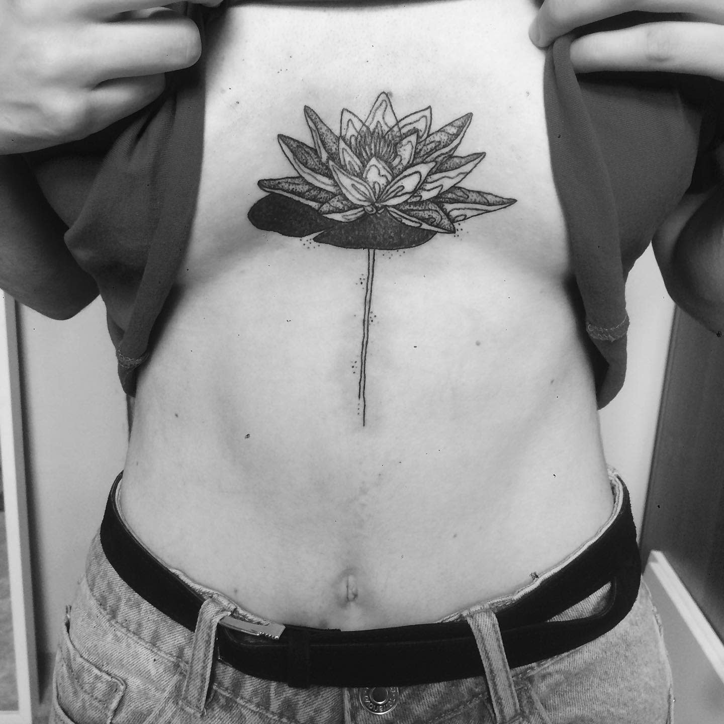 35-awesome-water-lily-tattoo-ideas-2024-inspiration-guide